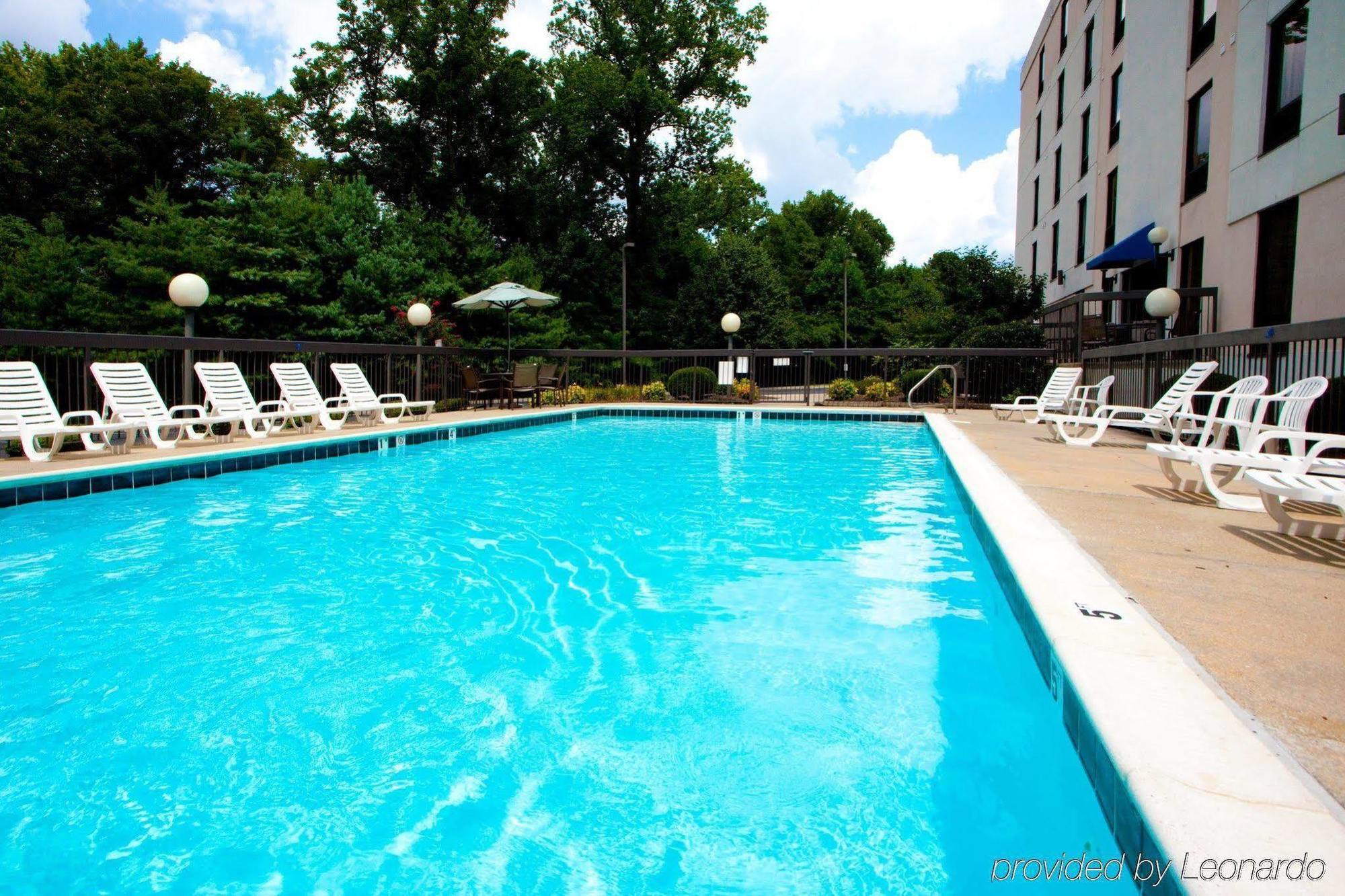 Holiday Inn Express Richmond-Mechanicsville By Ihg Esterno foto